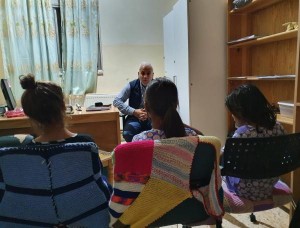 التنمية تلاحق والد فتيات شارع مكة قضائيا