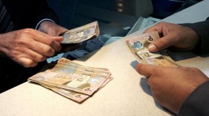 1.6 مليار دينار حوالات المغتربين حتى نهاية آب