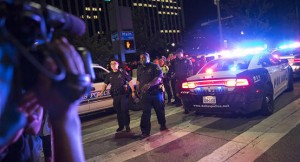 شرطي يقتل 3 أشخاص في اميركا