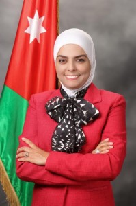 النائب تمام الرياطي تترشح لرئاسة النواب