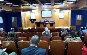 أ.د.الكعابنة يعقد ورشة عمل  في عمان الاهلية لنواب العمداء ورؤساء الأقسام حول نظام التعلم الالكتروني