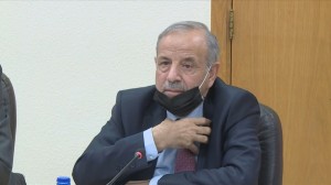 زيارة مفاجئة لوزير الإدارة المحلية إلى بلدية الزرقاء