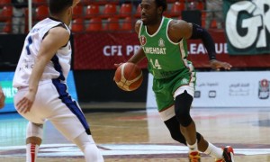 الوحدات ينفرد بصدارة السلة