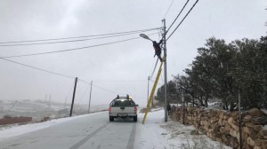 "الكهرباء الأردنية": نعتذر للأردنيين عن انقطاع التيار الكهربائي