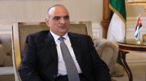 الخصاونة: الملك سيخضع لتدخل طبي بسيط وسيكون بيننا خلال أيام معدودة