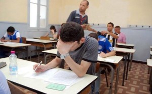 التربية : لقاح كورونا شرط لدخول قاعات امتحان الثانوية هذا العام
