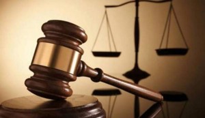 البراءة لثلاثة متهمين بالتدخل في قتل شاب وخاله