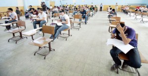 جرعتي مطعوم كورونا شرط لحضور امتحان التوجيهي