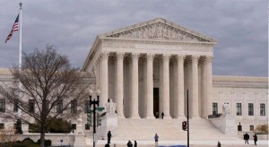 المحكمة الأمريكية العليا تلغي الحق في الإجهاض