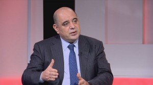 الهناندة: الأردنيون يستخدمون التطبيقات 5 ساعات يومياً