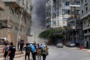 ارتفاع عدد شهداء غزة إلى 32 وأكثر من 200 جريح .. والمقاومة تقصف