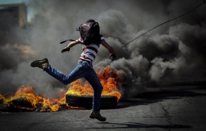 “هآرتس”: المؤسسة الأمنية "الإسرائيلية" تتوقع اندلاع انتفاضة فلسطينية ثالثة