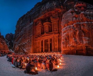 "وكلاء السياحة والسفر": اعتداءات لفظية وجسدية يتعرض لها الأدلاء السياحيين في البترا