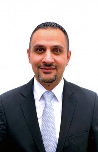 زيدون الحديد يكتب .. الكعكة الصفراء