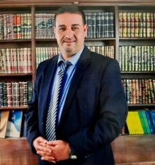 تشخيص ملكي عميق لمواقع التواصل الاجتماعي ورسائل تنتظر من يقرع الجرس