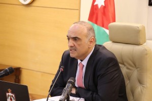 وزراء الخصاونة يقدمون استقالاتهم تمهيدا للتعديل