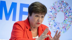 صندوق النقد يحذر: العالم قد يخسر 1.4 تريليون دولار