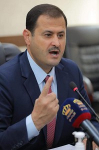 المومني يطالب الحكومة بمتابعة اوضاع الطلبة على مقاعد الدراسة بتركيا