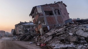 العالم الهولندي يتوقع زلزالا هائلا في الأسبوع الأول من الشهر القادم