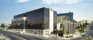 البنك العربي يرعى حملة التوعية المرورية "مدرستي فرحتي"