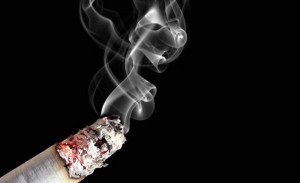 سيجارة تتسبب بمقتل 120 شخصا بالسودان