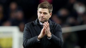 أسطورة الريدز مدربا للاتفاق السعودي