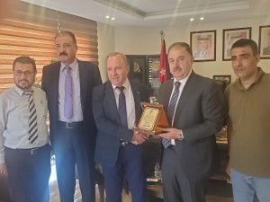 وفد أبناء شهداء جنين في البقعة وعين الباشا والشوؤن الفلسطينية والدستور