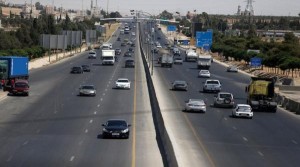 تحويلات مرورية جديدة على طريق المطار