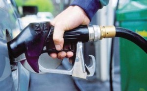 رفع سعر البنزين 90 قرشين ونصف و3 لبنزين 95 و4 قروش للديزل