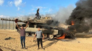 المقاومة: إطلاق سراح محتجزتين أمريكيتين لدواع إنسانية