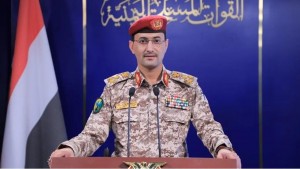 الحوثيون يعلنون منع مرور السفن إلى الاحتلال