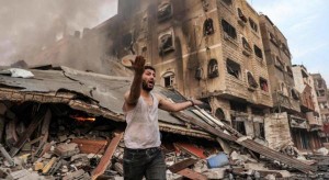 حكومة غزة: نحو 7 آلاف شخص ما يزالون تحت الأنقاض