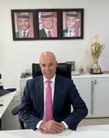 عطوفة نهار أبو جاموس يبارك للسيد ناصر  الديك