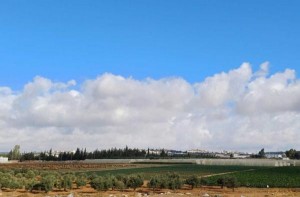 أجواء دافئة في أغلب المناطق حتى الاثنين