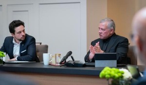 الملك: لا يمكن قبول أي تأخير في مشروع الناقل الوطني