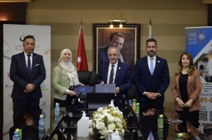 تجديد برنامج التعاون بين عمان الأهلية ووكالة الأنباء الاردنية