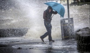 بدء تأثير منخفض قبرصي وأجواء باردة وماطرة حتى السبت