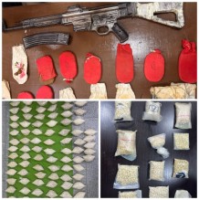 إحباط تهريب مليون ونصف حبة مخدرة و2 كغم كريستال وضبط 3 مطلوبين خطرين