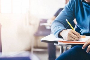 حرمان 1600 طالب في المدارس بسبب الغياب