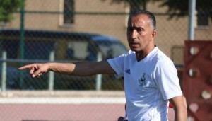 رأفت علي مدربًا للوحدات في الموسم المقبل