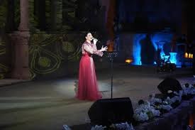 ديانا كرزون في افتتاح "جرش 2024".. "موناليزا" تخطف الأضواء