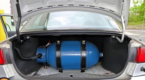 الأردن يدرس إنشاء محطات تزويد المركبات بالغاز الطبيعي