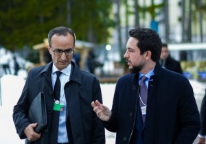 ولي العهد ينشر صورة من منتدى دافوس