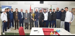 رئيس جامعة البترا يكرم فريق كرة القدم الحاصل على المركز الثاني ببطولة: "الولاء والانتماء" في مدينة العقبة