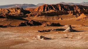 معالم غامضة على المريخ.. وصور "تثبت وجود حياة"