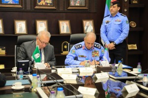 الأمن العام وجامعة اليرموك يوقّعان مذكرة تفاهم لتعزيز الأمن والسلم المجتمعي