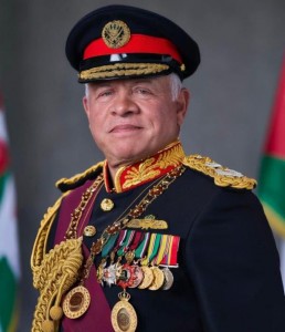 الملك يُهنئ بعيد العمال: نعتز بكل يدٍ تعمل بإخلاص