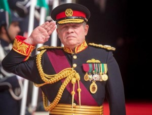 الأردنيون يحتفلون بالذكرى الـ 26 لعيد الجلوس الملكي