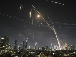 يوم ثان من الحرب بين إسرائيل وإيران