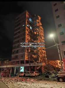 عاجل .. معاريف .. إصابة 6 مواقع في تل أبيب بشكل مباشر بصواريخ إيرانية .